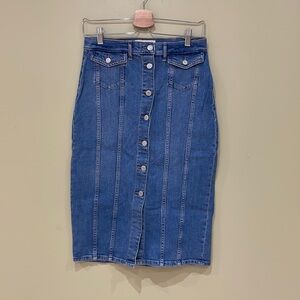 GAP Skirt 💙